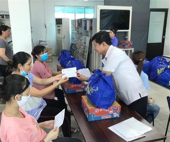 Ministry proposes loosened conditions for access to support package hinh anh 1