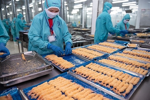 Shrimp exports projected to up 9.8 percent to 3.7 billion USD this year hinh anh 1