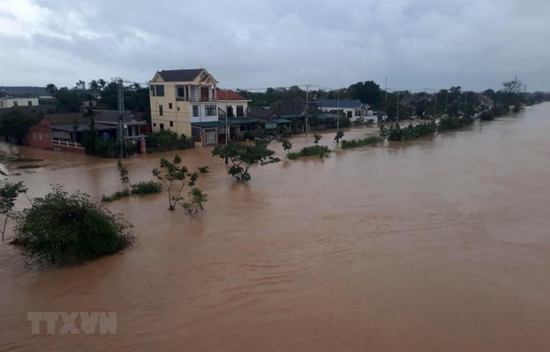 ASEAN Foreign Ministers issue statement on floods, landslides in Southeast Asia hinh anh 1