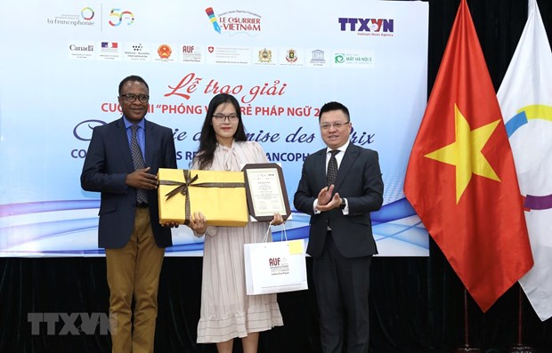 Award ceremony for “Young Francophone Reporters” competition hinh anh 1