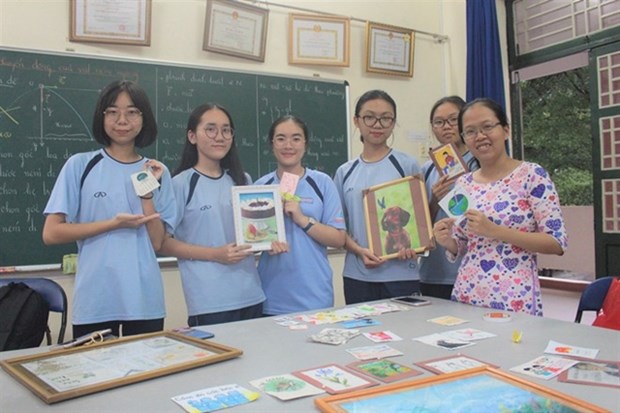 Effective teaching methods inspire students’ creativity hinh anh 1
