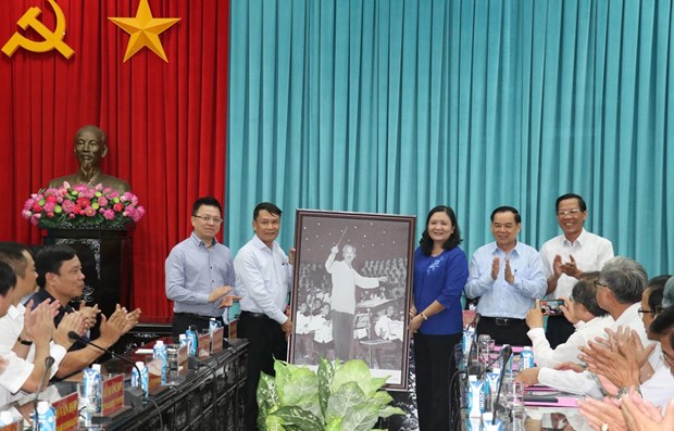 Vietnam News Agency, Ben Tre beef up information cooperation hinh anh 1