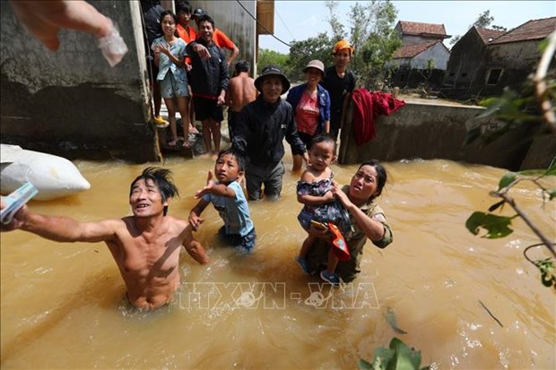 UNICEF supports malnourished children in flood-hit central localities hinh anh 1