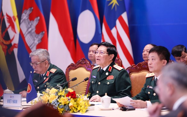 ASEAN defence ministers gather at 14th meeting hinh anh 1