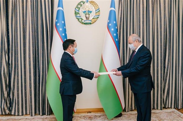 Uzbekistan looks to boost ties with Vietnam hinh anh 1