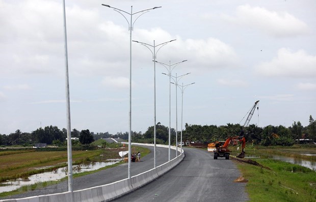 Three major transport projects to be inaugurate from Jan. 10-12 hinh anh 2