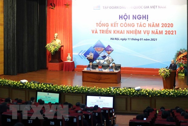 PetroVietnam must continue as role model: PM hinh anh 2