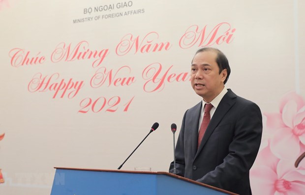 Foreign correspondents contribute to promoting Vietnam’s image: Deputy FM hinh anh 1