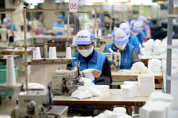 Vietnam exports 1.37 billion medical masks in 2020 hinh anh 1