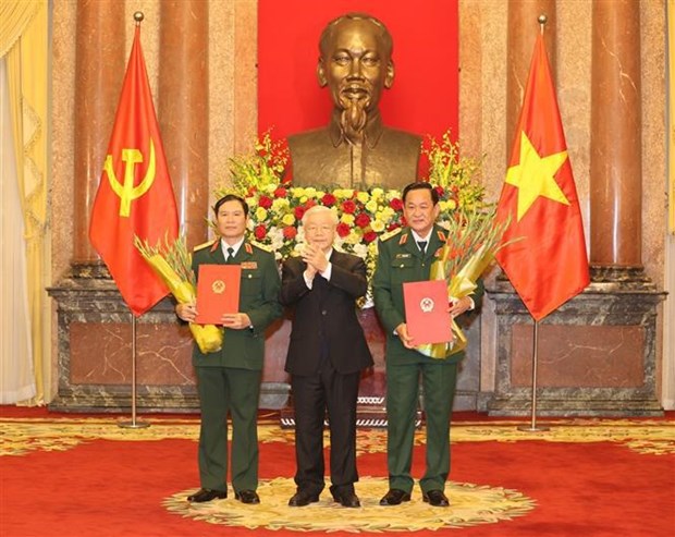 Military officers promoted to rank of Senior Lieutenant General hinh anh 1