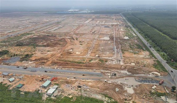 Over 5 trillion VND compensated to locals in Long Thanh airport project site hinh anh 1