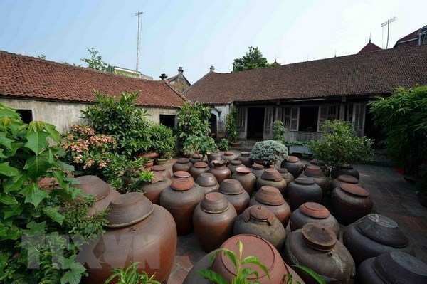 Duong Lam first Vietnamese ancient village to become national relic hinh anh 2