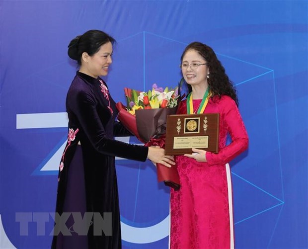 Winners of Kovalevskaya Award 2020 announced hinh anh 2