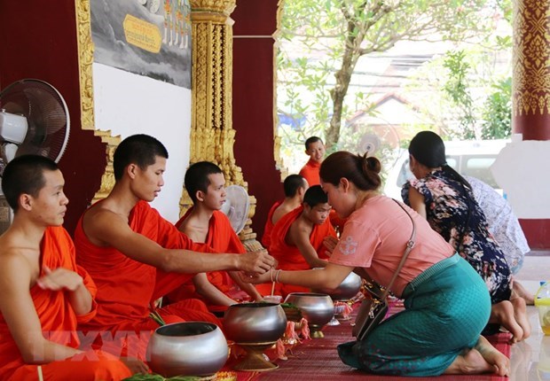 Laos bans public events over traditional New Year hinh anh 1
