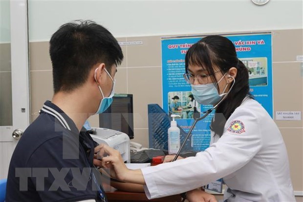 COVID-19: Four imported cases reported on March 28 morning hinh anh 1