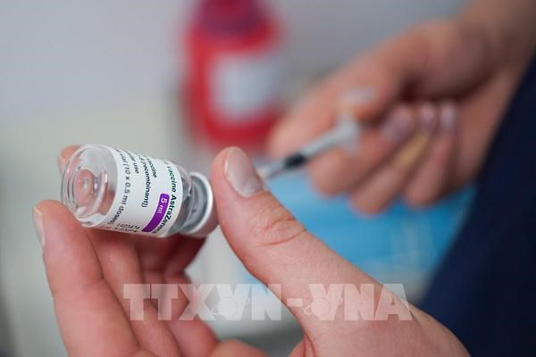 Ministry decides on allocation of vaccine doses supplied by COVAX hinh anh 1