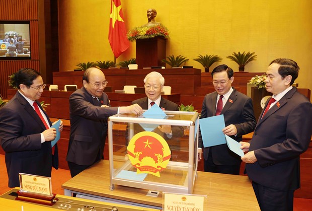 Vice chairpersons, members of election, national defence-security councils approved hinh anh 1