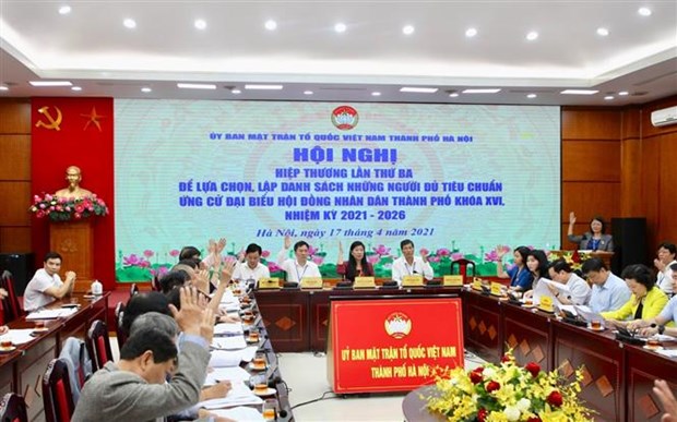 Hanoi, HCM City approve lists of candidates in upcoming elections hinh anh 1