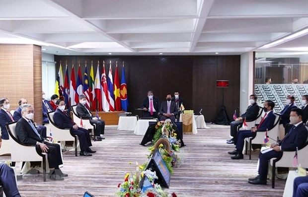 ASEAN Leaders’ Meeting issues Chairman’s Statement hinh anh 1