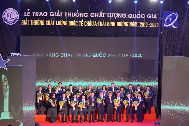 National Quality Awards 2019-2020 bestowed on 116 businesses hinh anh 1