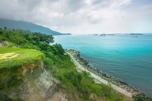 Quang Nam province develops sustainable marine tourism hinh anh 1