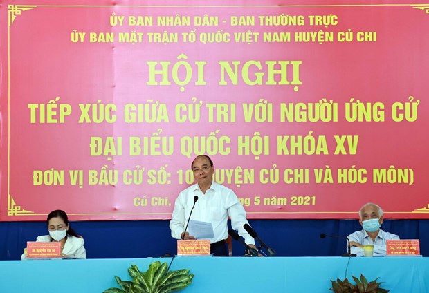 State President Nguyen Xuan Phuc meets voters in Ho Chi Minh City hinh anh 1