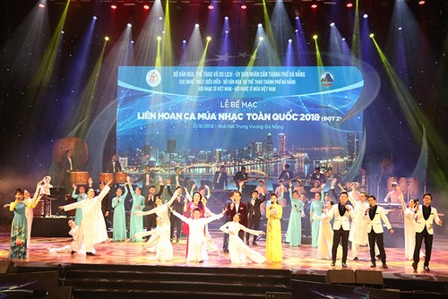 Songwriting contest launched to promote images of Vietnam hinh anh 1