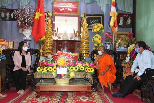 Vice President extends congratulations on Buddha’s birthday in Dong Nai hinh anh 3