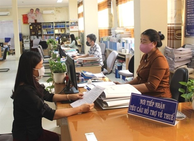 Ministry of Finance proposes keeping fee reductions until end of 2021 hinh anh 1