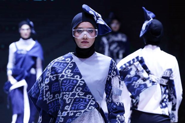 Indonesia looks to become world’s Muslim fashion centre hinh anh 1