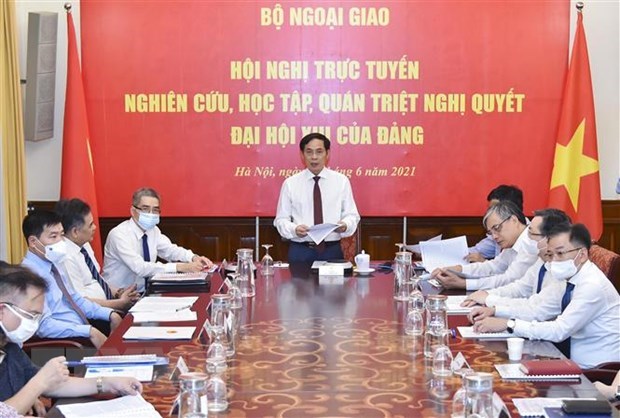 Vietnamese representative agencies abroad study Party Resolution hinh anh 1