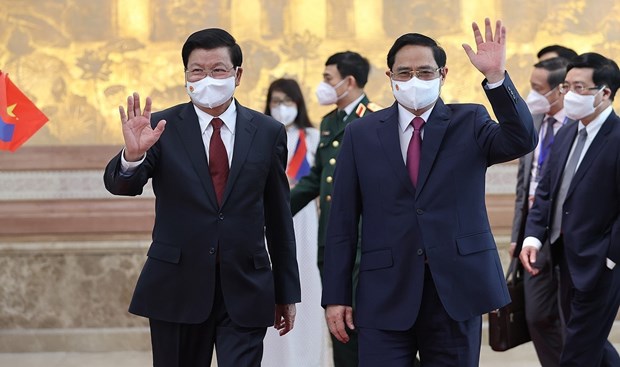 Top Lao leader’s Vietnam visit – historical milestone in bilateral ties hinh anh 2