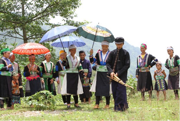 Festival promotes culture of Mong ethnic group hinh anh 1