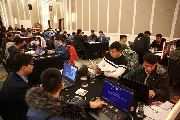 Vietnam hit by 2,900 cyber attacks in first half of 2021 hinh anh 1