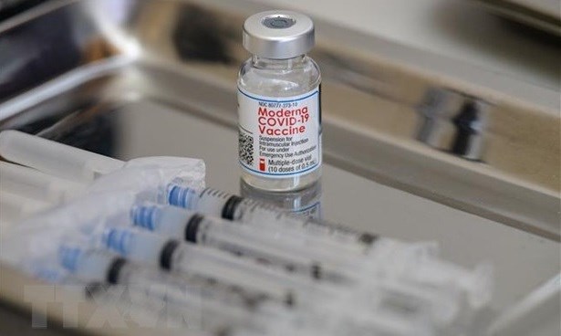 Vietnam set to get 3 million more doses of COVID-19 vaccine this week hinh anh 1