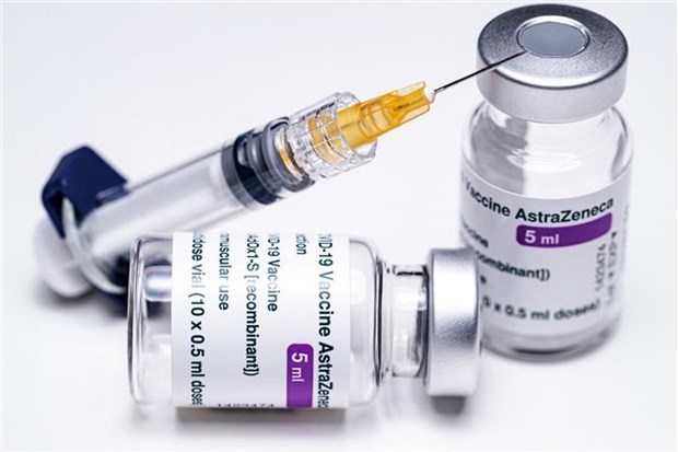 AstraZeneca scours supply chain for more vaccine doses for Southeast Asia hinh anh 1