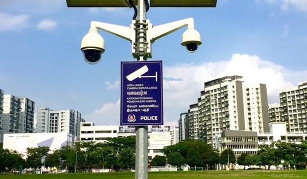 Singapore plans to install over 200,000 more security cameras hinh anh 1