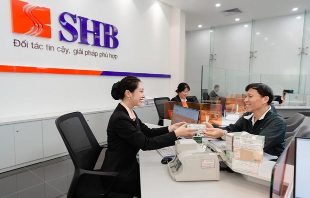 SHB grabs three Asian Banking and Finance awards in 2021 hinh anh 1
