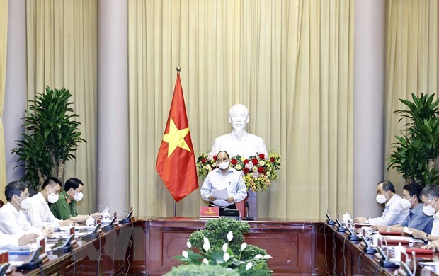 President chairs meeting on implementation of 2021 amnesty decision hinh anh 1