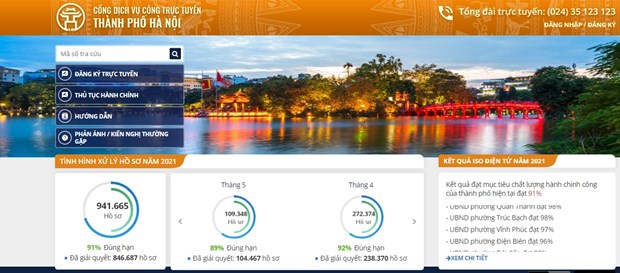 Hanoi strives to secure higher satisfaction of public services hinh anh 1