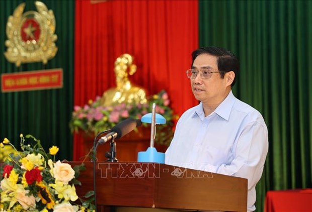 Prime Minister wants elite, strong public security forces hinh anh 2