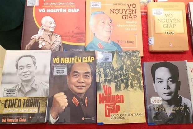 Exhibition on General Vo Nguyen Giap opens in Hanoi hinh anh 1