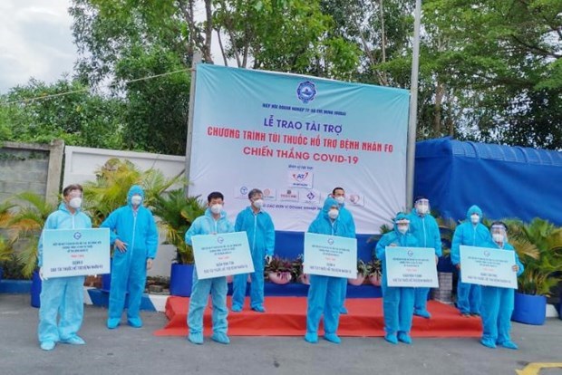 HCM City: Programme provides 10,000 medication bags to COVID-19 patients under home treatment hinh anh 1
