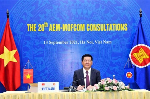 53rd ASEAN Economic Ministers' Meeting steps up post-pandemic recovery hinh anh 1