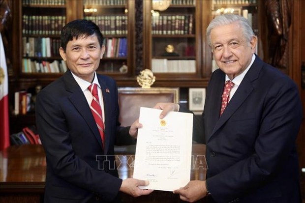 Mexican President values relations with Vietnam hinh anh 1