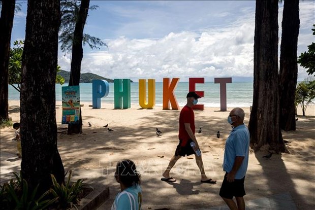 Thailand eyes 1 million foreign visitors to Phuket in six months hinh anh 1