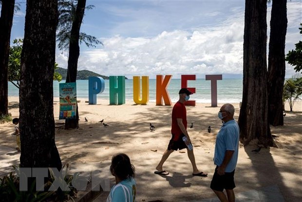 Thailand’s Phuket opens to all fully vaccinated tourists hinh anh 1
