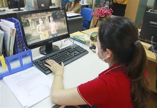 Vietnamese ICT businesses benefit from digital consumption hinh anh 2
