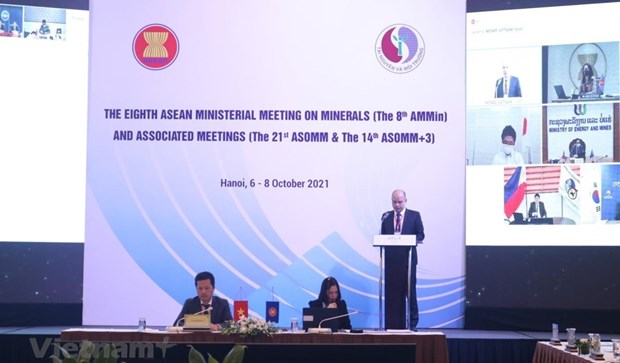 ASEAN enhances mineral-related cooperation with China, Japan, RoK hinh anh 1