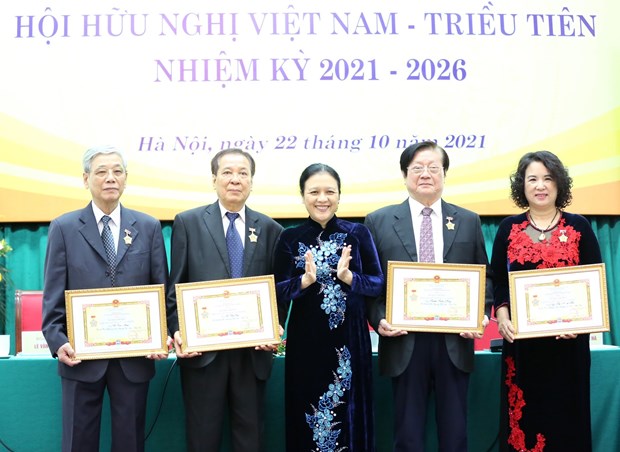 Association helps to promote Vietnam-DPRK relations hinh anh 1